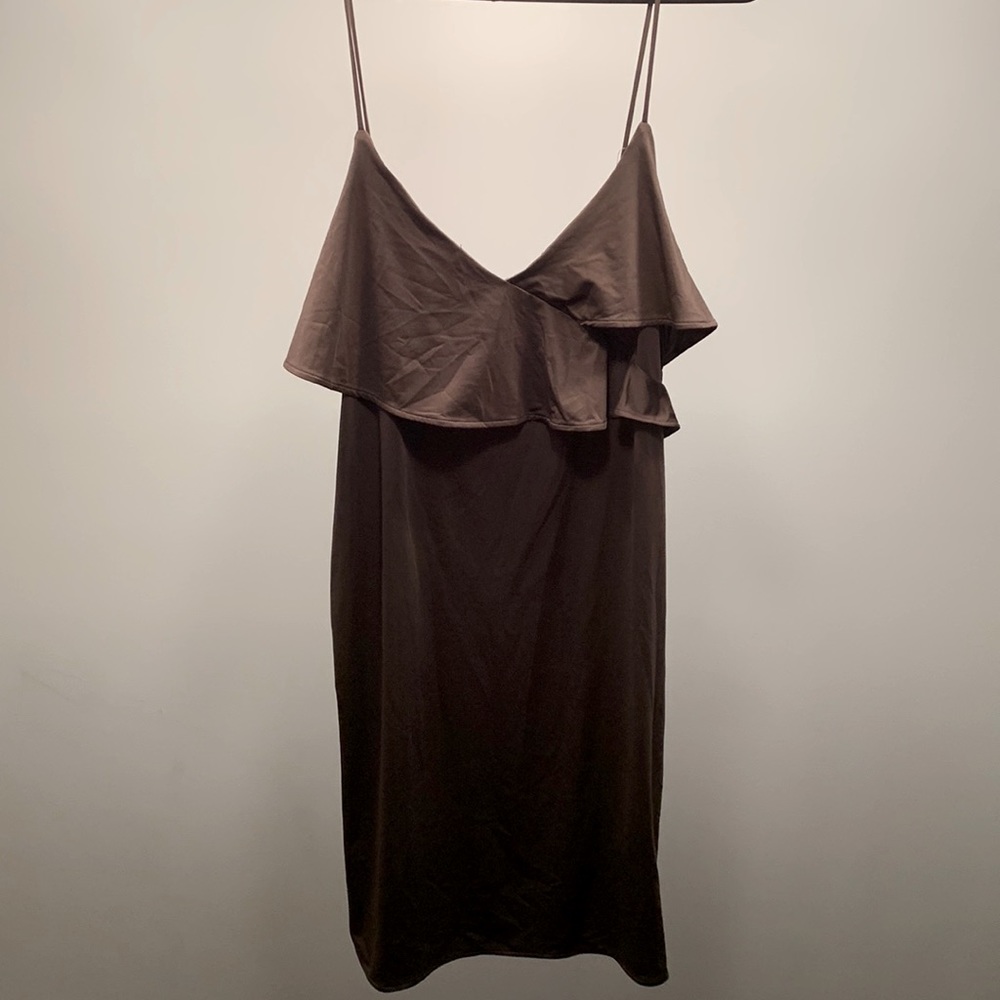 Adorable army green spaghetti strap dress with ruffle top